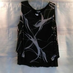 Avenue Black and White Dressy Tank - Size 18/20